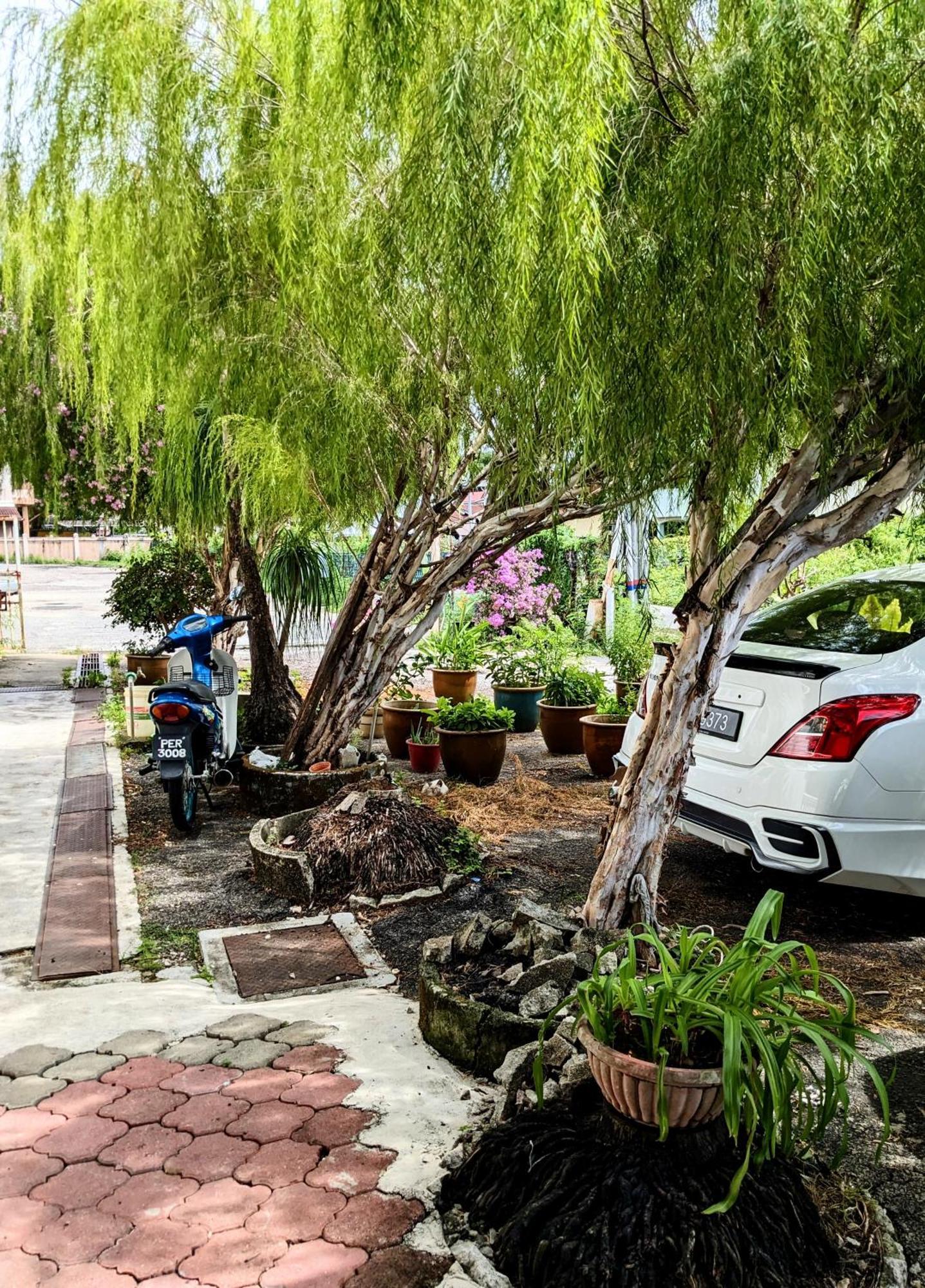 Ene Sri Cemerlang Kota Bharu Esterno foto